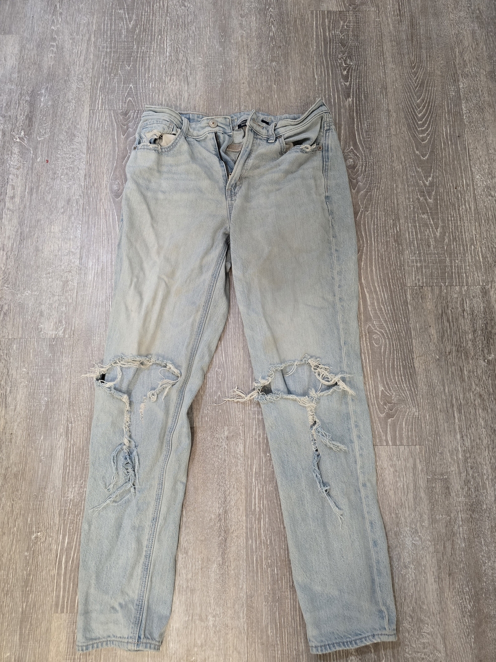 Old Navy Light Blue Ripped Women's Skinny Jeans